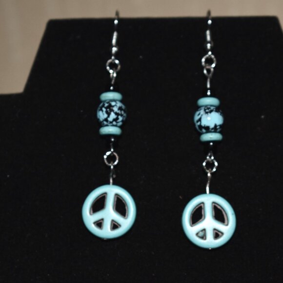 Peace Earrings, Dangle - Picture 1 of 1